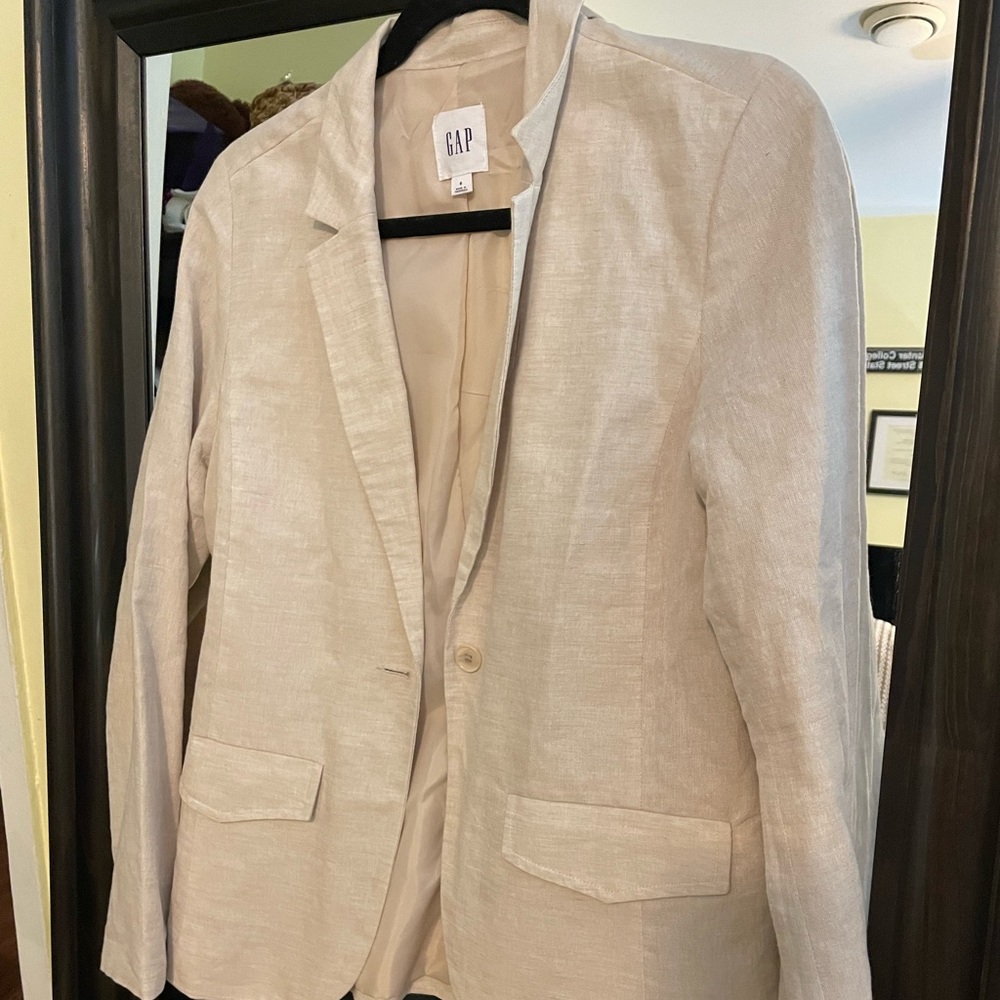 GAP linen blazer